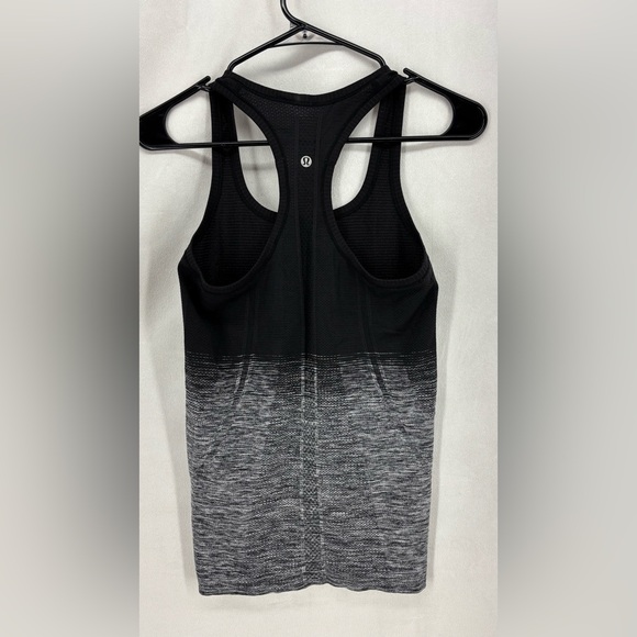 Lululemon Swifly Black Gray Ombre Seamless Racerback Tank Top Size 4 Small - Picture 1 of 9